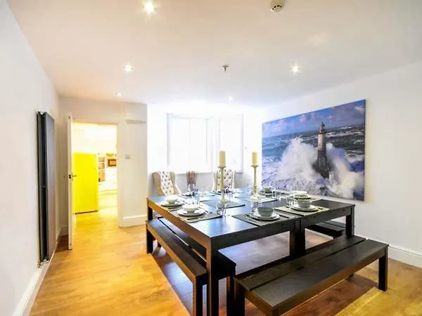 Semesterbostad Queen'S Cliff Villa Scarborough